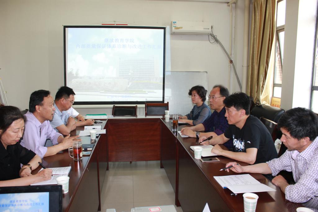 宝鸡职业技术公司贾鹏毅一行来公司考察交流